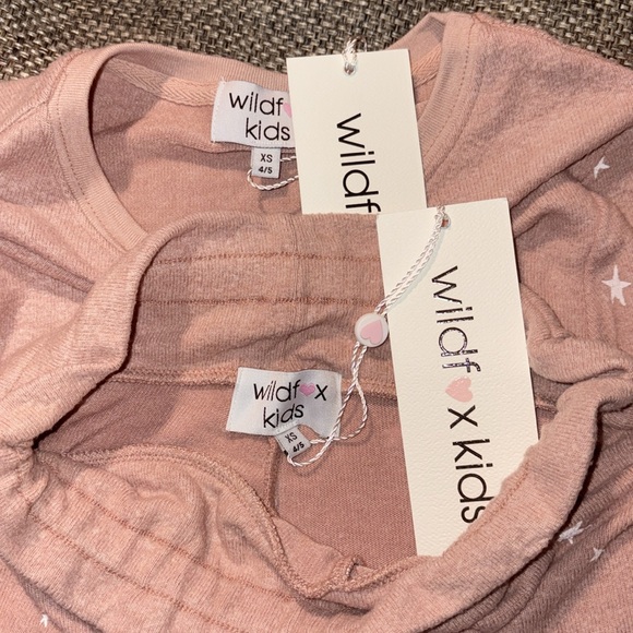 Wildfox Kids Pink Stars Sweatshirt Set Sweatshirt + Joggers SZ XS 4/5 NWT - Picture 3 of 4